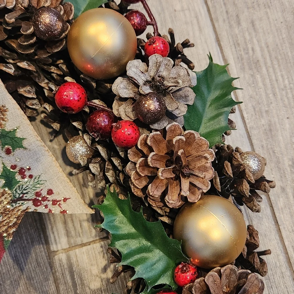 Golden Holiday Pinecone Christmas Wreath